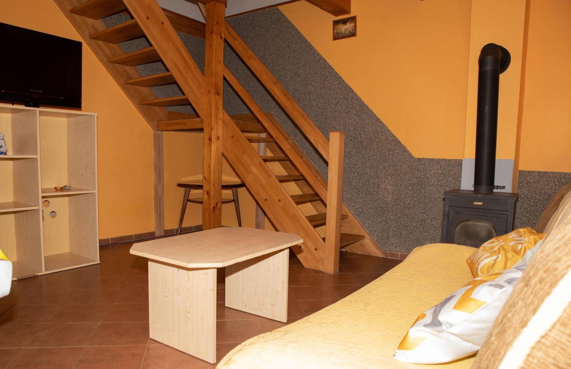 Apartmany Alma ヴィフネ エクステリア 写真
